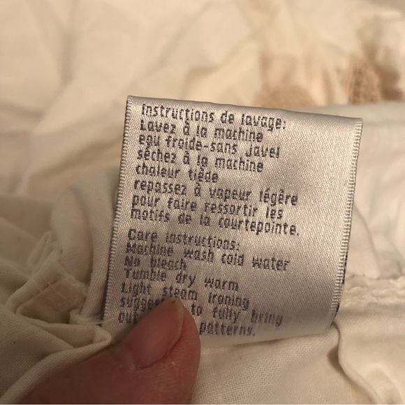 Crocheted Twin Bed Skirt - Picture 7 of 9